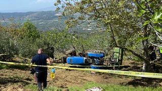 İzmir’de devrilen traktörün altında kalan sürücü yaşamını yitirdi