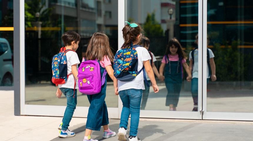 İlkokul ve anaokulu eğitim ücretleri rekora koşuyor! Harvard, Oxford gibi üniversiteleri yakaladılar...