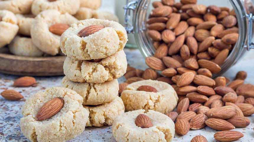 Unsuz 3 malzemeli kurabiye tarifi: Pratik ve az malzemeli kurabiye! 10 dakikada hazır...