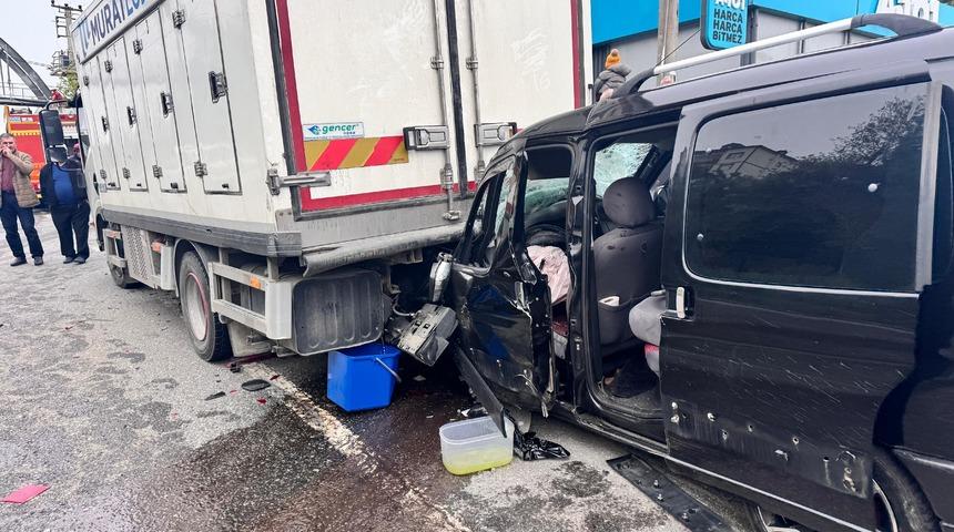 Trabzon'da trafik kazası! 4 kişi yaralandı