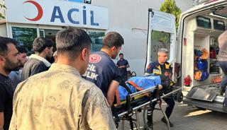 Diyarbakır'da komşu aileler arasında kavga; 2'si ağır 6 yaralı