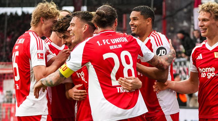 Bundesliga'da ilk yarısında 8 gol atılan Union Berlin-Stuttgart maçı 4-4 bitti