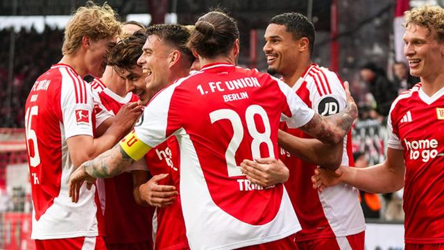 Bundesliga'da ilk yarısında 8 gol atılan Union Berlin-Stuttgart maçı 4-4 bitti