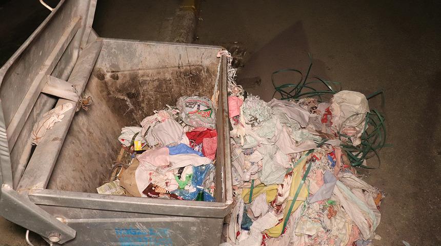 Eski sevgilisinden hamile kaldı! Evde tek başına doğum yapıp bebeği çöpe attı... Kan donduran ifade