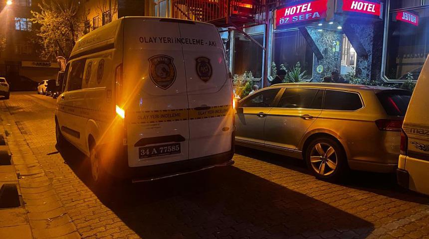 60 yaşında bir erkek otel odasında ölü bulundu