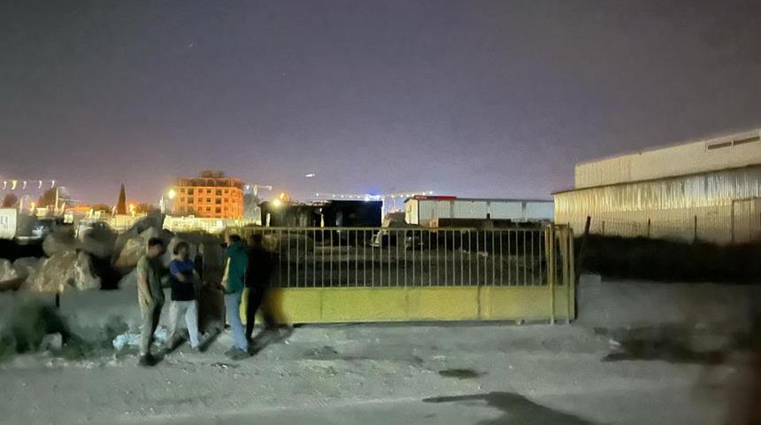 Hurdacı dükkanı alevlere teslim oldu! Cayır cayır yanmaktan kurtulamadı