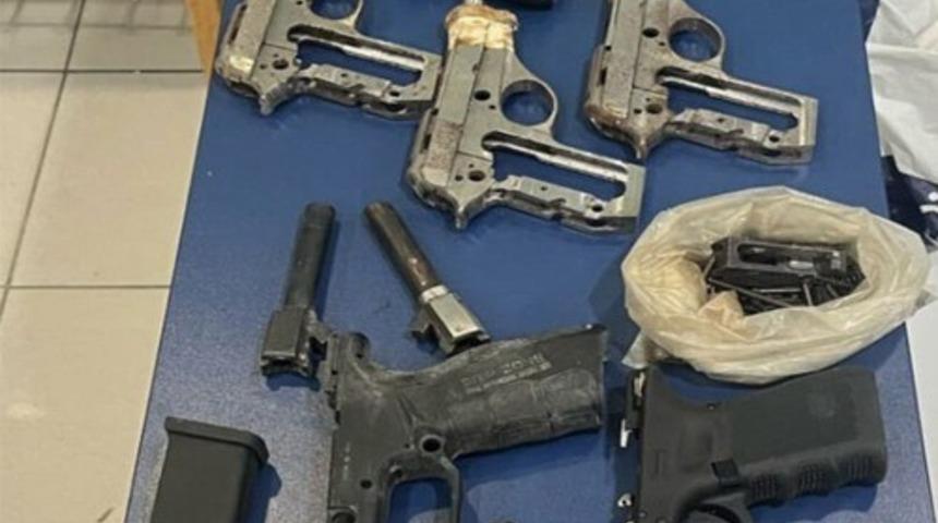 Ruhsatsız silahlar için düğmeye basıldı! Çok sayıda mühimmat ele geçirildi