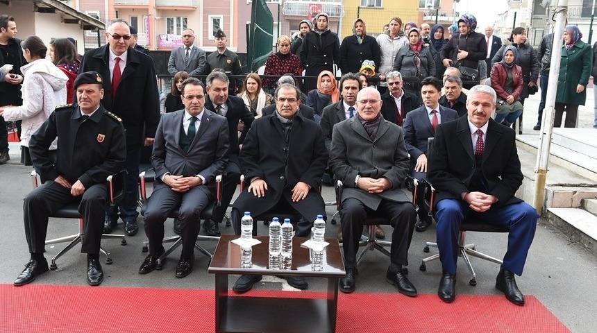 Uşak&rsquo;ta 15 Temmuz şehidi adına Z K&uuml;t&uuml;phane a&ccedil;ıldı