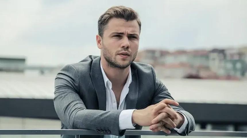 Tolga Sarıtaş günler sonra paylaştı! Baba olacağı haberleri çıkmıştı