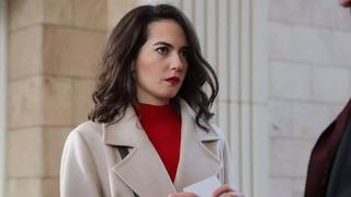 Ezgi Şenler çocukluk aşkıyla nişanlandı! Nişan kıyafetine beğeni yağdı