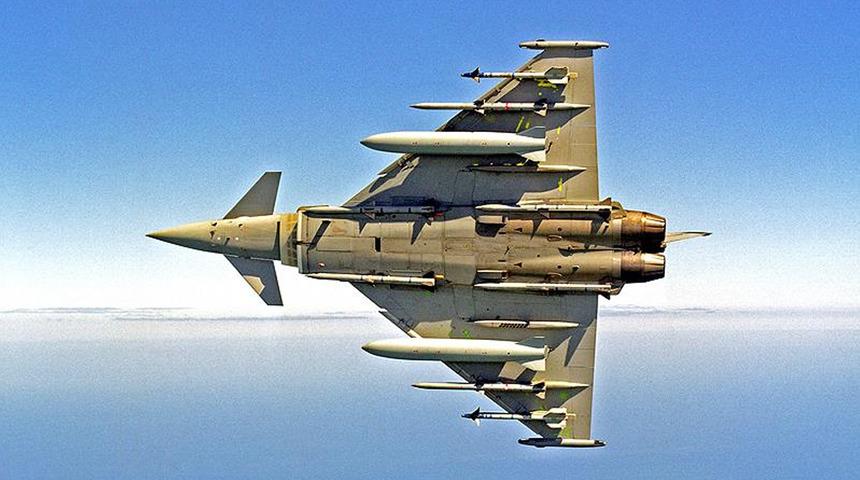 İngiltere duyurdu! 2 Rus uçağı engellendi