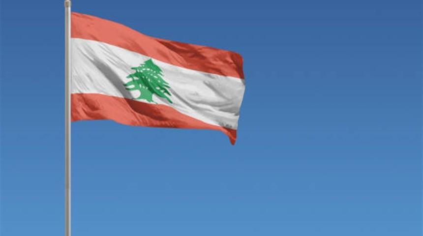 Lübnan'da askeri araçtaki mühimmat patladı: 3 ölü