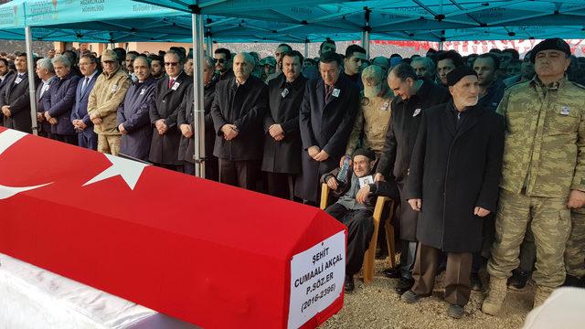 Sel şehidi Sözleşmeli Er, Kahramanmaraş'ta gözyaşlarıyla uğurlandı