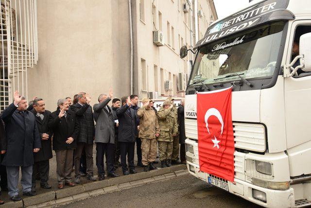 Iğdır'dan 11 uzman erbaş, 'Zeytin Dalı Harekatı' için uğurlandı