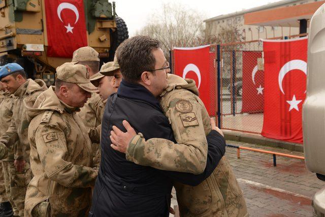 Iğdır'dan 11 uzman erbaş, 'Zeytin Dalı Harekatı' için uğurlandı