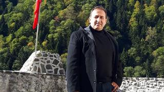 Rize'de kahreden olay! Kestiği ağacın altında kalan muhtar hayatını kaybetti