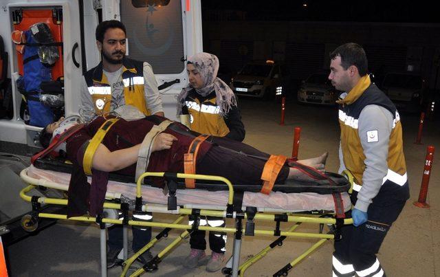 Bursa’da otomobil ağaca çarptı: 1 ölü, 1 yaralı