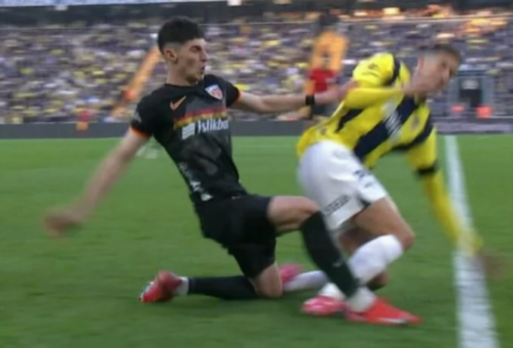 Herkes Mourinho'ya yükleniyordu ama... beIN Trio ekibinden olay yaratacak yorum: Kayserispor'un golü iptal edilmeliydi G1