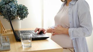 Çalışan anneler dikkat! Doğum izni masada, Beklenen haber geldi: Hükümet harekete geçti, izinler uzatılıyor...