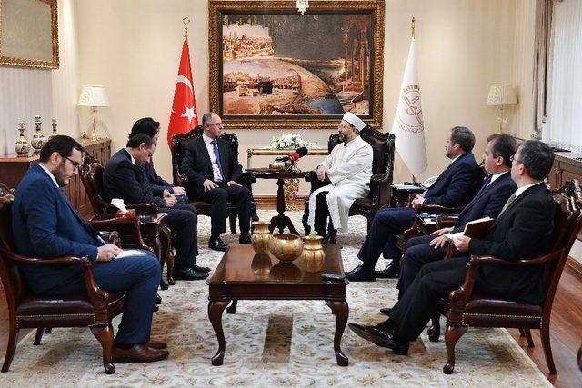 Diyanet İşleri Başkanı Erbaş, Filistin Büyükelçisi Mustafa ile bir araya geldi