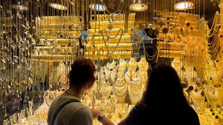 'Altınlarını toplamaya çalışıyorlar' Rekora doymadı, talep yine arttı 'Nakit parası olmayanlar bile böyle almaya başladı'