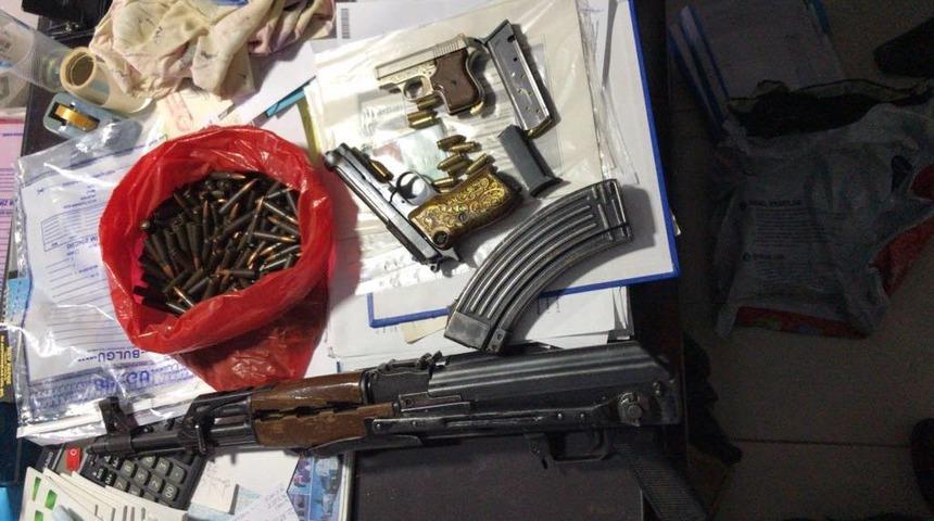 Adıyaman'da silah operasyonu: 4 g&ouml;zaltı