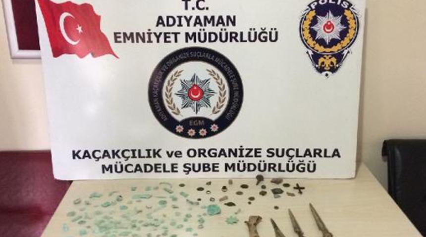 Adıyaman'da Roma d&ouml;nemine ait 144 tarihi eser ele ge&ccedil;ti