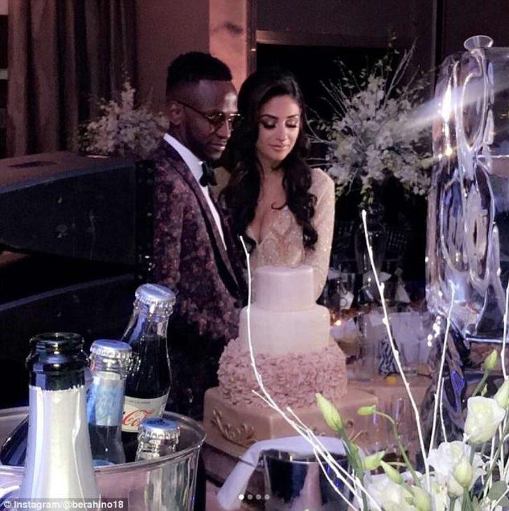 Nişanlısı Saido Berahino'yu Chelsea Lovelace ile bastı! G3