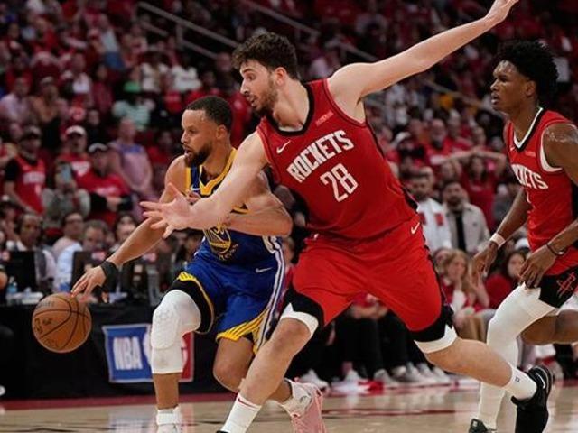 NBA'de ilk play-off maçına çıkan Alperen Şengün'ün 26 sayısı Rockets'ın galibiyetine yetmedi
