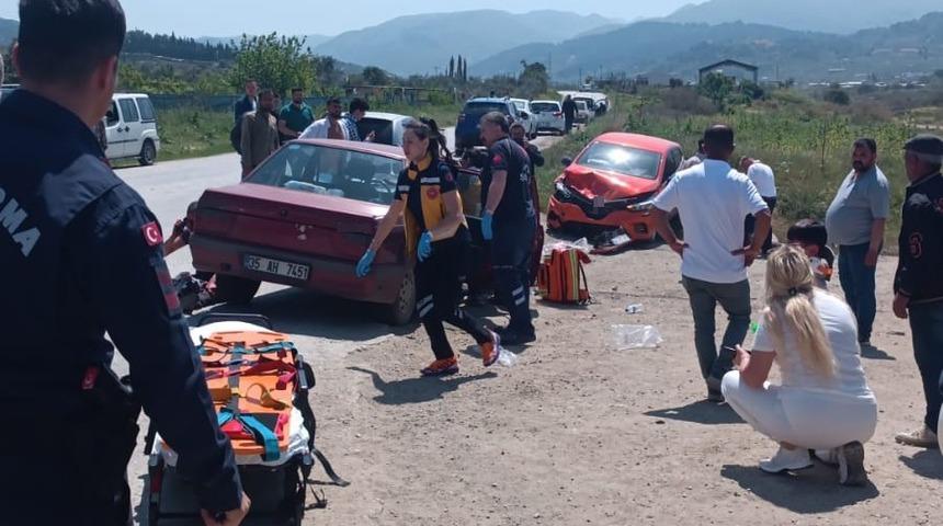 Turgutlu’da trafik kazası: 1’i çocuk 4 yaralı