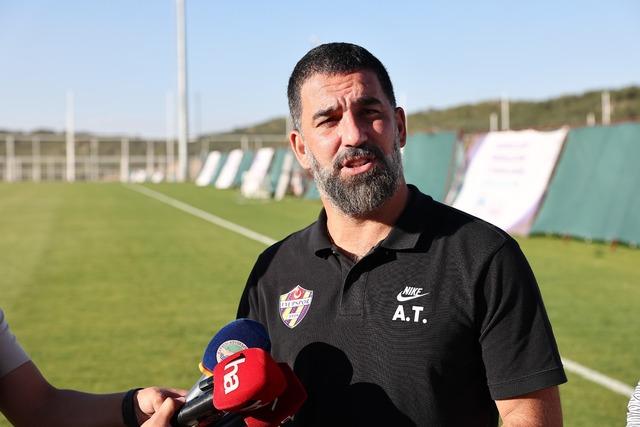 Çaykur Rizespor'a 1-0 mağlup olmuşlardı! Maçın ardından Eyüpspor Teknik Direktörü Arda Turan'dan Galatasaray maçı çağrısı!