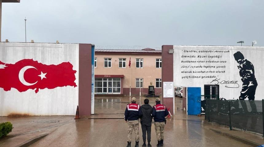 Gaziantep’te kesinleşmiş 17 yıl cezası bulunan şahıs yakalandı