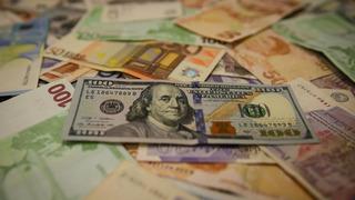 Serbest piyasada döviz açılış fiyatları