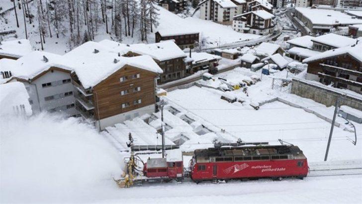 7 metrelik bir kar duvarı! G4