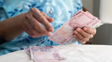 Bakan Göktaş açıkladı! Beklenen yardımlar hesaplara yatırılıyor