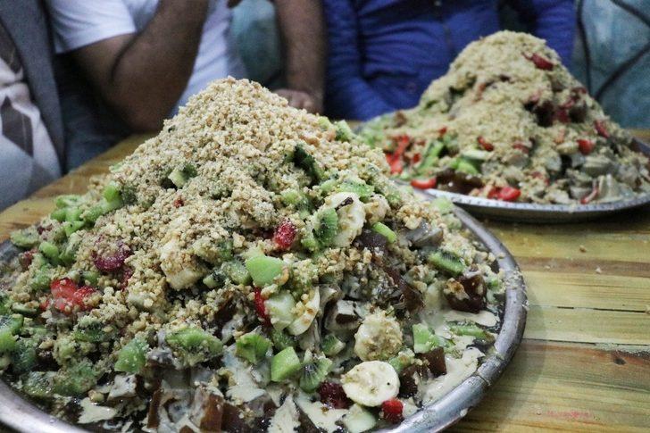 Mehmetçiğe "atom" ve "bayraklı pizza" dopingi G2