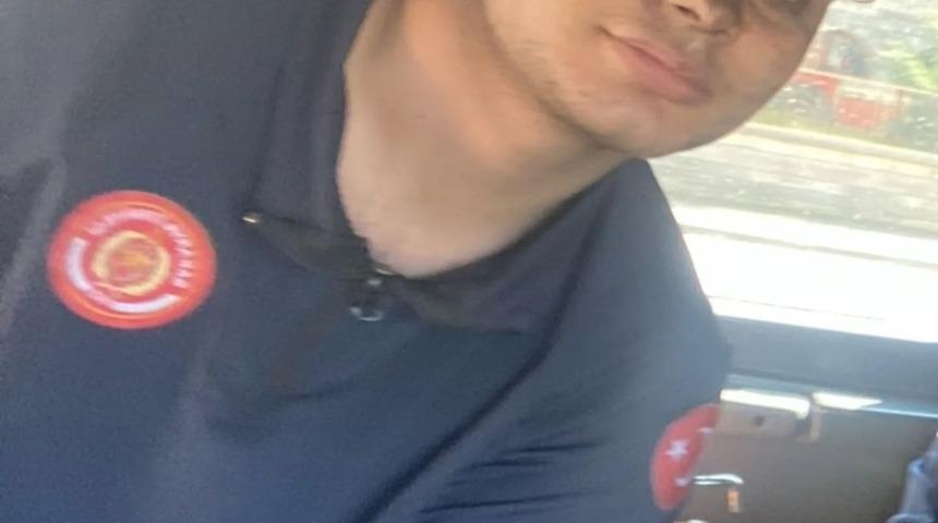 Motosikletli genç kız arkadaşını ziyarete giderken kazada öldü