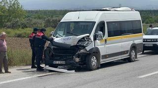 Manisa'da facianın eşiğinden dönüldü! 9 öğrenci yaralandı