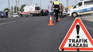 Otomobil ile motosiklet çarpıştı: 1 yaralı