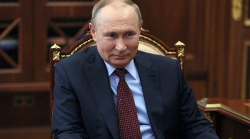 Putin'in herkesten gizlediği oğlunun fotoğrafı sızdırıldı! 30 yaş küçük sevgilisinden iddiası...