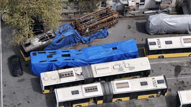 İETT garajlarına çekilmiş yanan otobüsler havadan görüntülendi