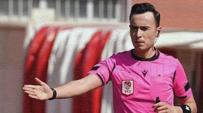 Konyaspor - Galatasaray maçının hakemi son dakikada rahatsızlandı!