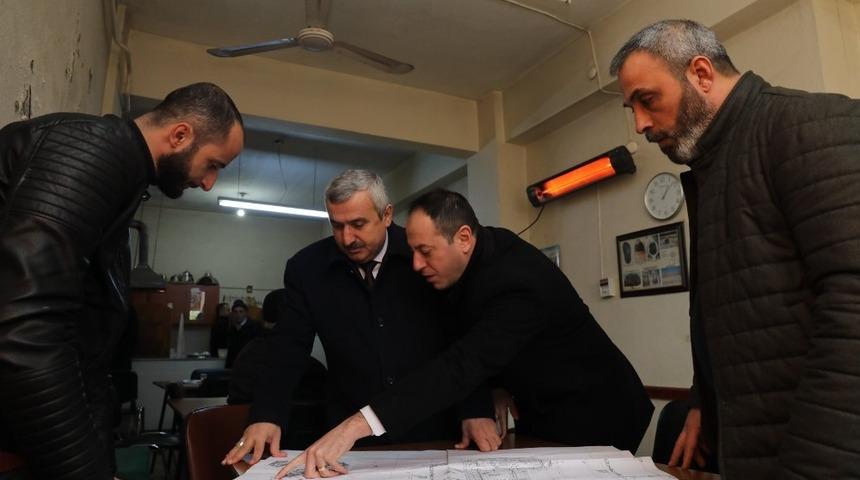 Başkan Baran, Otoban &Uuml;st&uuml; Camii&rsquo;ni inceledi