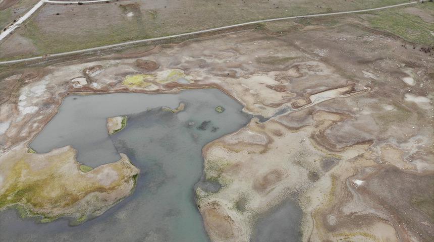 O ilimizde kuraklık alarm veriyor! Barajlarda su seviyesi düşüyor: "Ciddi sıkıntılarla karşı karşıya kalacağımızı öngörüyoruz"