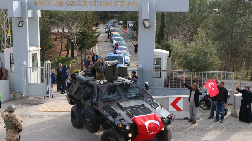 Adıyaman'dan 'Zeytin Dalı Harekatı' i&ccedil;in J&Ouml;H sevkiyatı