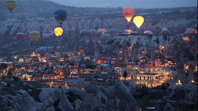  Kapadokya'yı son 10 yılda 5 milyona yakın turist kuş bakışı seyretti