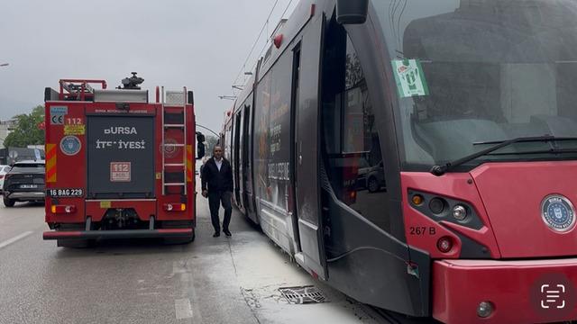 Bursa'da tramvay yangını paniğe neden oldu