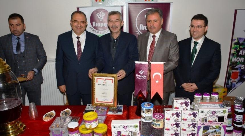 Arapgir&rsquo;in mor reyhanı coğrafi işaret belgesi aldı