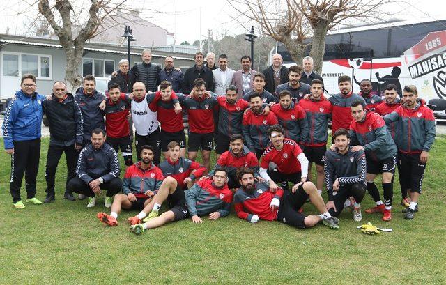 G. Manisaspor’un yeni yönetimi futbolcularla buluştu