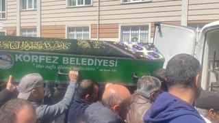 Zümra, gözyaşlarıyla toprağa verildi